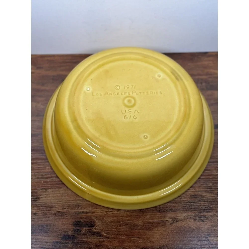 Vintage Los‎ Angeles Potteries Ovenware Harvest Mushrooms Dish Ware 1971 USA
